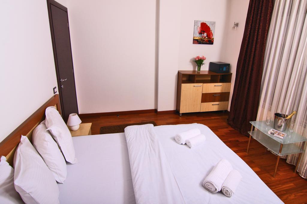 Nirvana Accommodation Bucureşti Eksteriør bilde