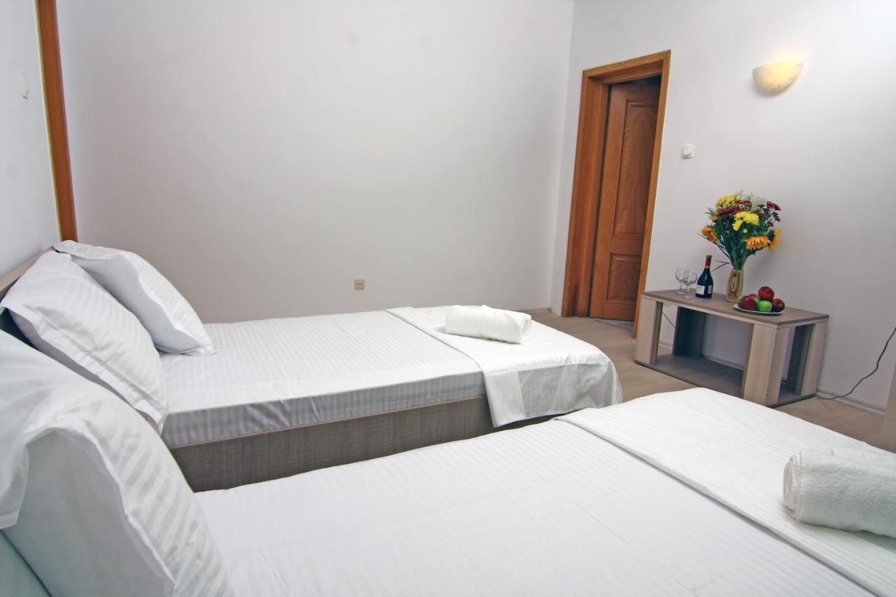 Nirvana Accommodation Bucureşti Eksteriør bilde