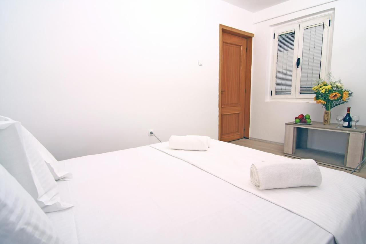Nirvana Accommodation Bucureşti Eksteriør bilde