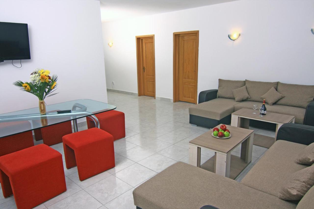 Nirvana Accommodation Bucureşti Eksteriør bilde